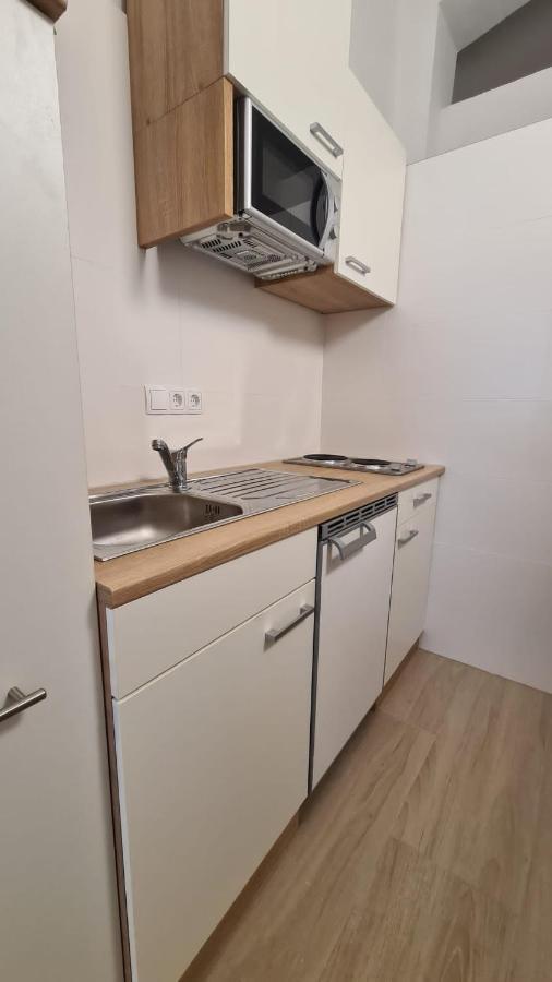 City Apartment Mit Direktzugang Wien Eksteriør bilde