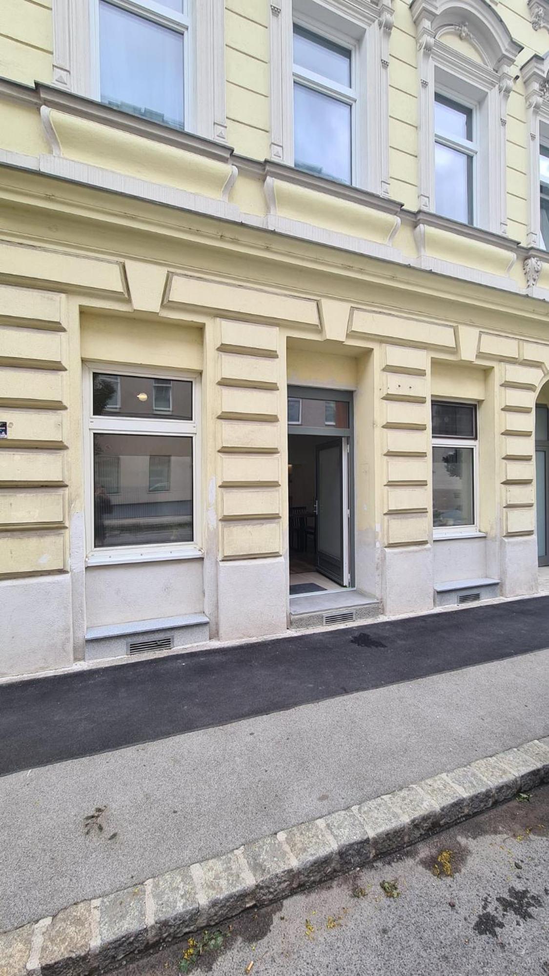 City Apartment Mit Direktzugang Wien Eksteriør bilde