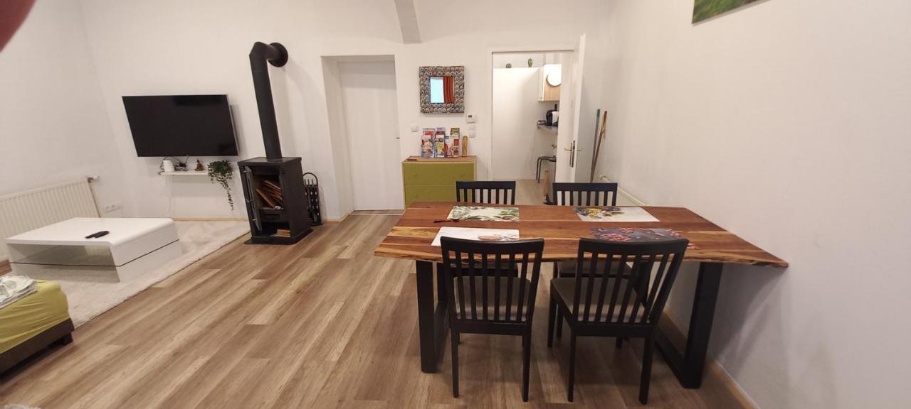 City Apartment Mit Direktzugang Wien Eksteriør bilde