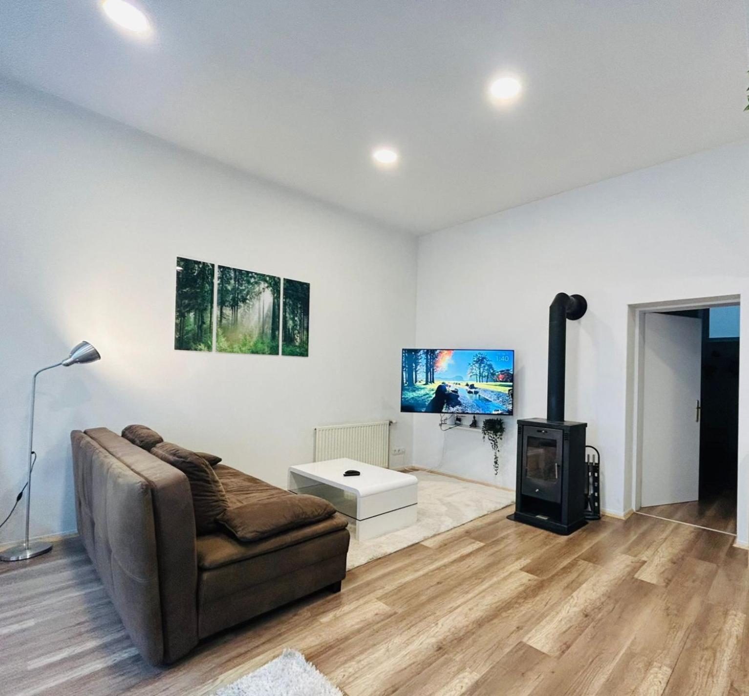 City Apartment Mit Direktzugang Wien Eksteriør bilde